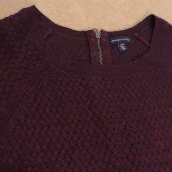 American Eagle wine colored sweater - Picture 2 of 5